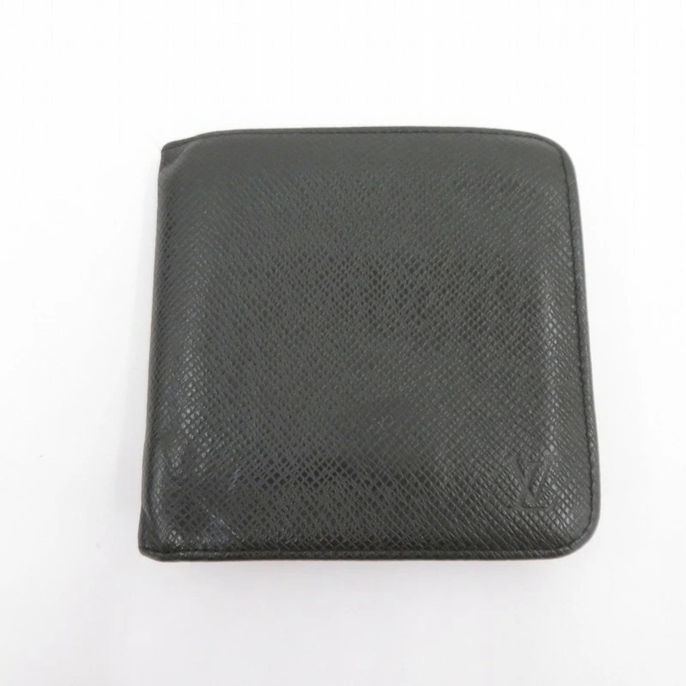 LOUIS VUITTON Portefeuille Monnaie Zip Bi fold Wallet Taiga Black